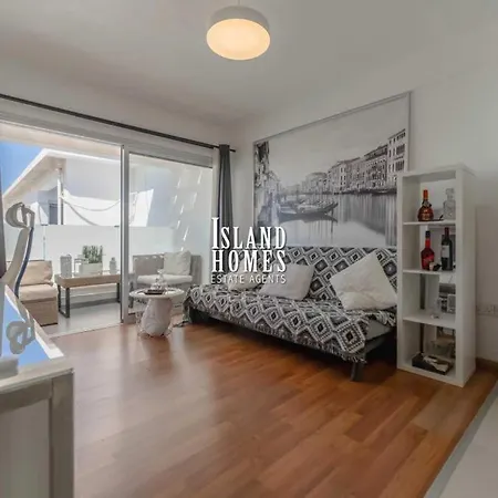 Napa Blue Nissi شقة *