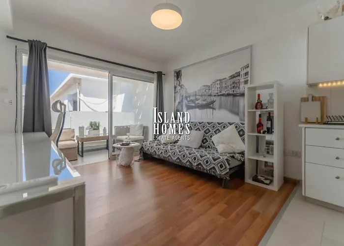 Napa Blue Nissi Appartement *